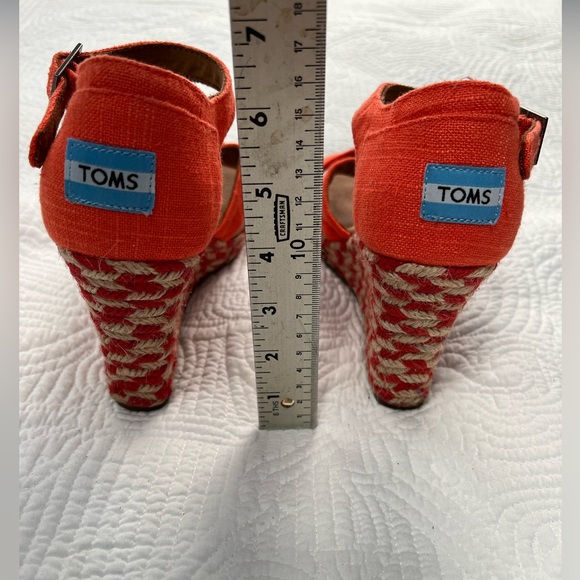 Toms Orange Coral Espadrille Wedges - Picture 3 of 4